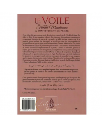 Le Voile De La Femme Musulmane se son Vêtement De Prière